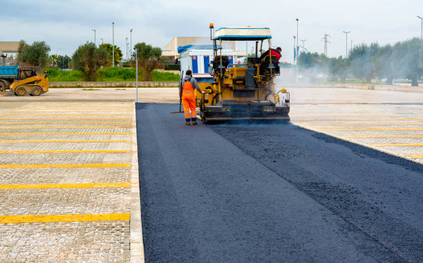 Best Commercial Driveway Pavers  in Lyons, WI