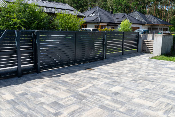 Best Professional Driveway Pavers  in Lyons, WI